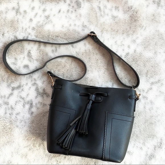 Handbags - Leather Fringe Bucket Crossbody Tassel Purse